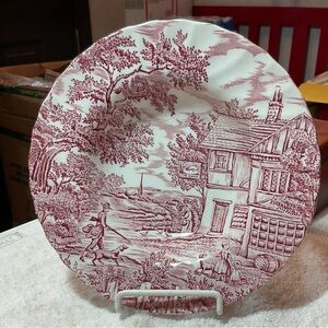 Pink and white dinner plate, “The Hunter” hand engraved by Myott 1982 England